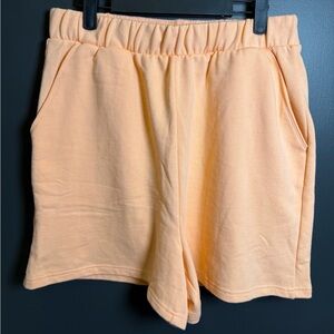 Free People Free-Est Peach Lounge Shorts Sweat Shorts Elastic Waist Size M‎ NWT